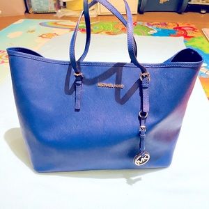 Michael Kors saffiano travel tote
